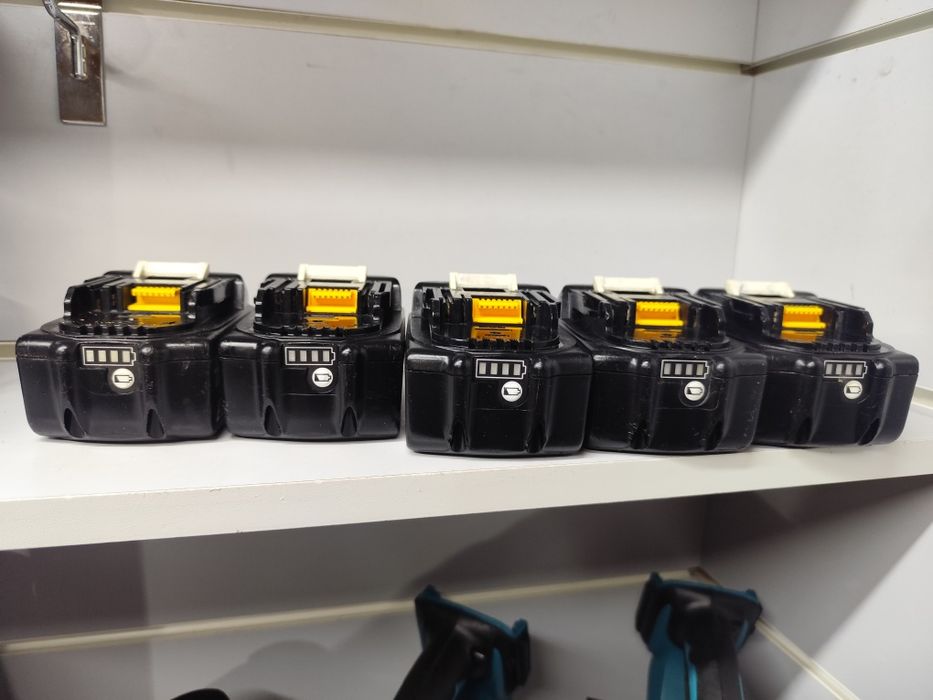 Makita BL1850B акумуляторна батарея Макіта оригінал