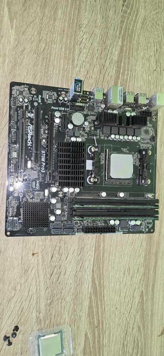 Płyta główna AsRock 970m PRO3 + AMD FX 8350 + 16GB RAM DDR3 Corsair
