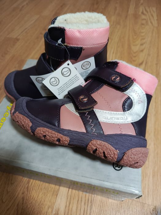 Śniegowce dziewczęce. Rozmiar 22,23,24,25,26,27.