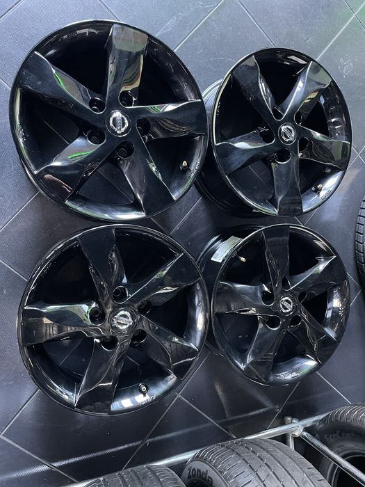 Диски R16 5x114.3 Nissan