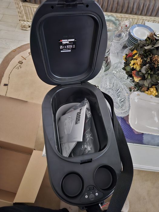 Автохолодильник Black&Decker 9L (12V) охолодження/підігрів
