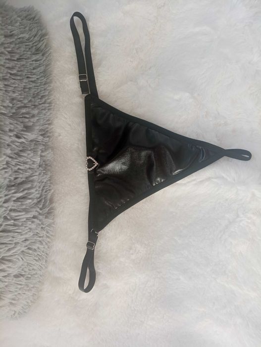 Lateksowe stringi,XL