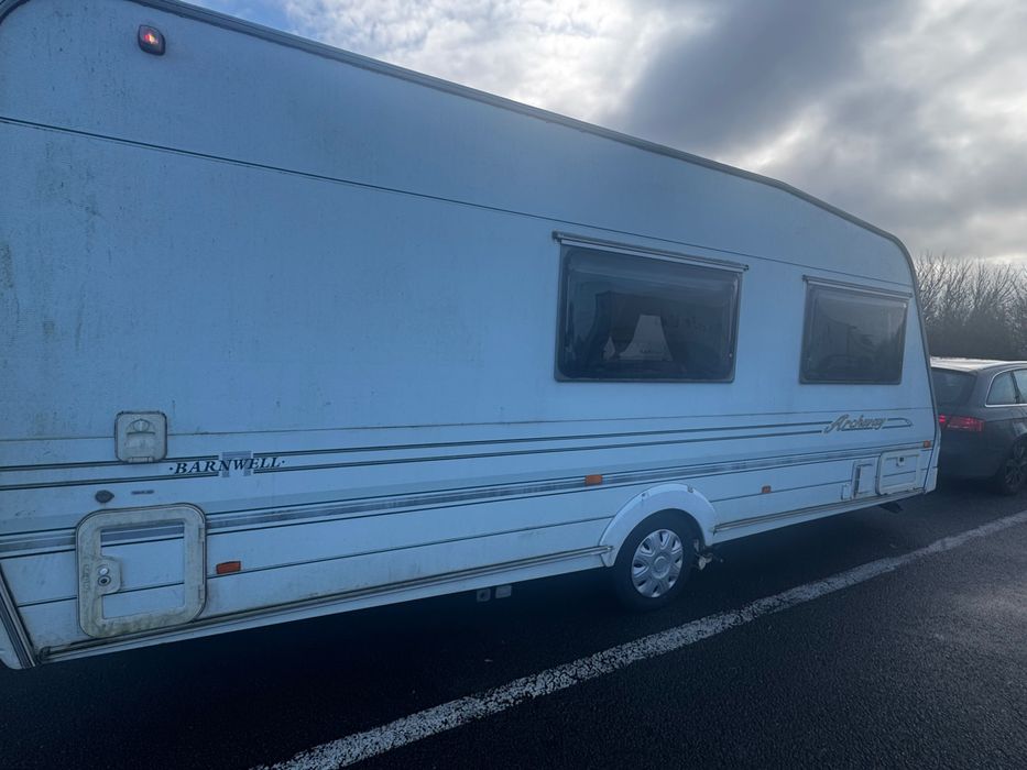 Caravana Swift Archway 4 camas 1999 ano