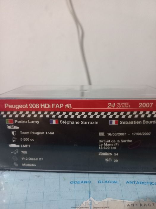 Miniatura Peugeot 908 HDi FAP /24h.