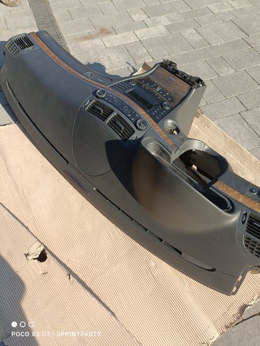 Панель торпедо Mercedes w211 консоль