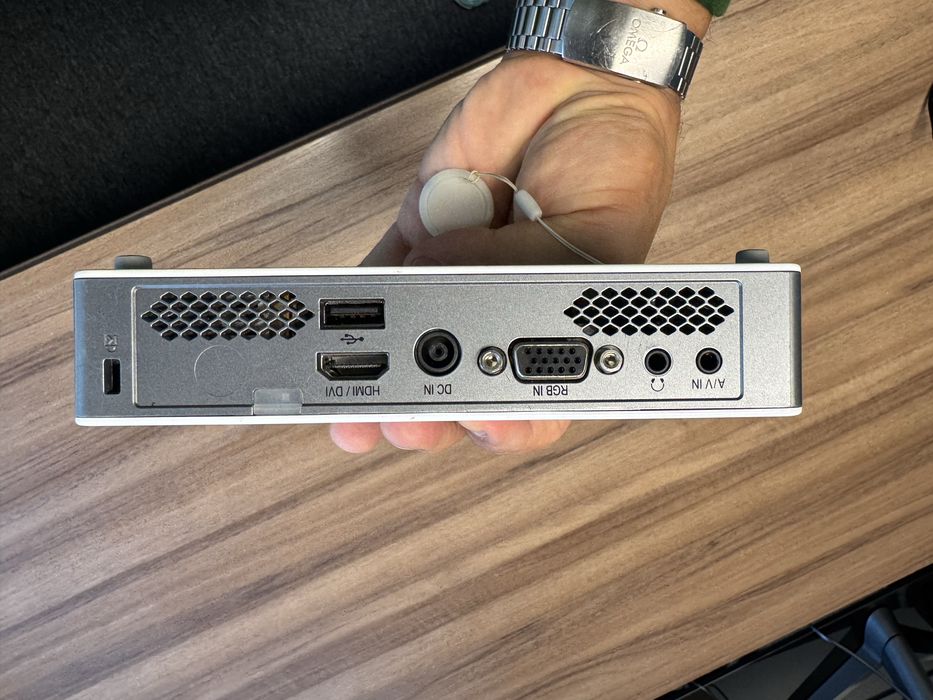 Projetor LG Mini HDMi PB60G