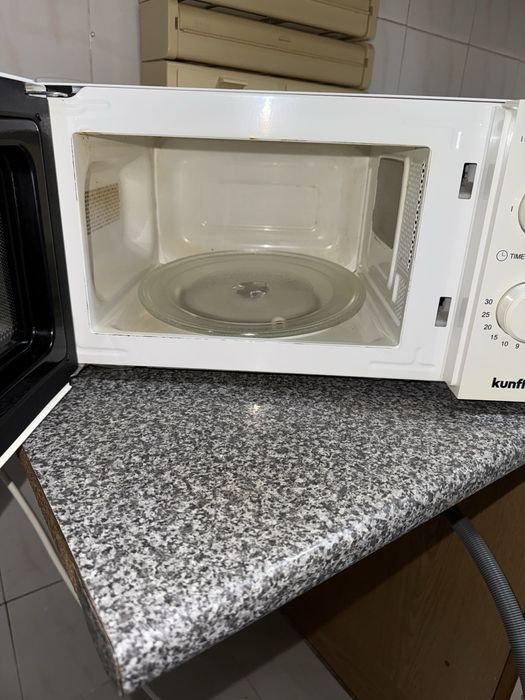 Microondas Kunft KMW4459