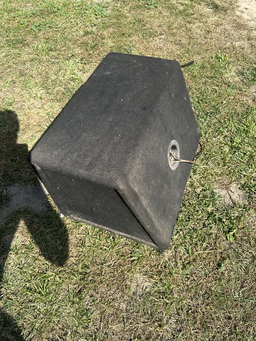 Skrzynia basowa ESX wzmacniacz MAC Audio 600wat kable stan bdb