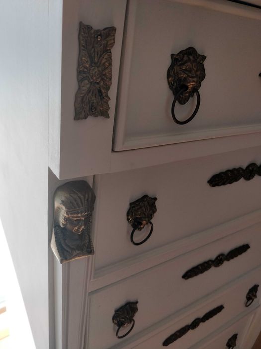 Camiseiro / cómoda estilo império