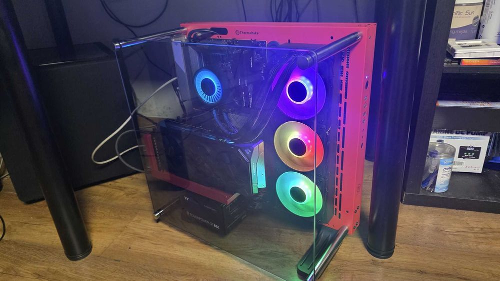 Komputer RYZEN 7 7800X3D, 32 GB DDR5, RX 9070 XT, 1TB SSD M2 Nowy