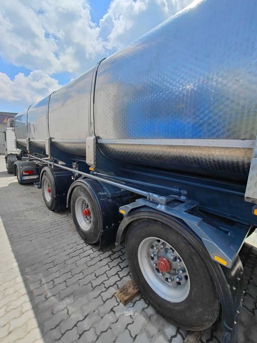 Напівпричіп цистерна харчова OVA 2008р. ПДВ молоковоз олія 29000л ПДВ