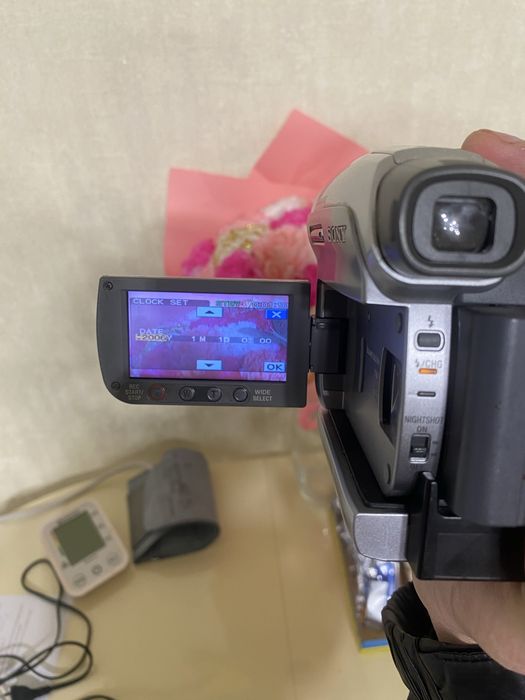 Подам відеокамери Sony DCR-HC96