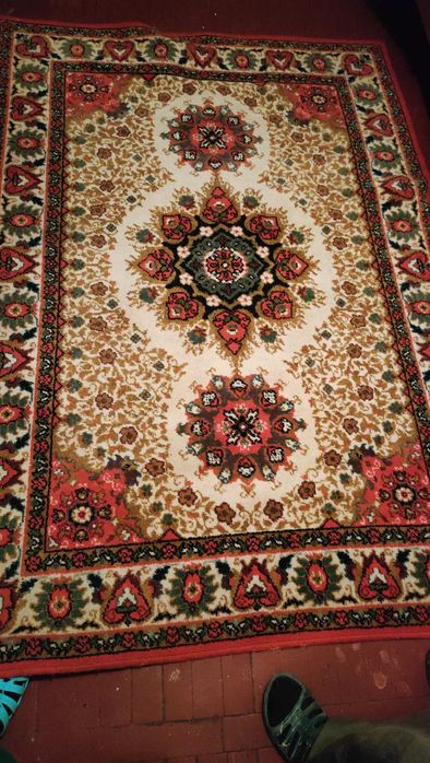 Продам ковер щерстяной