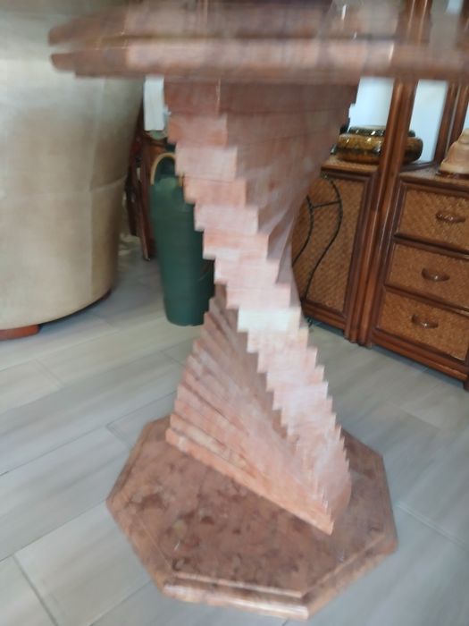 MESA.TIJOLO Mamore com vidro