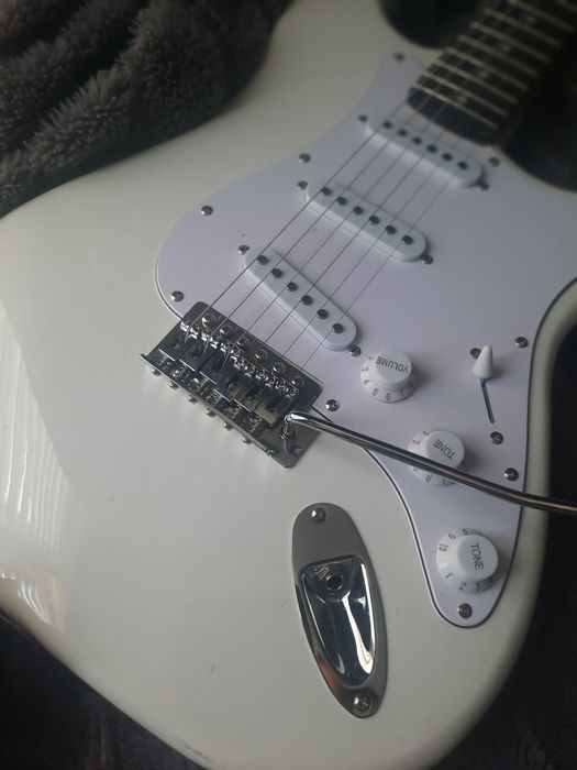 Gitara elektryczna
