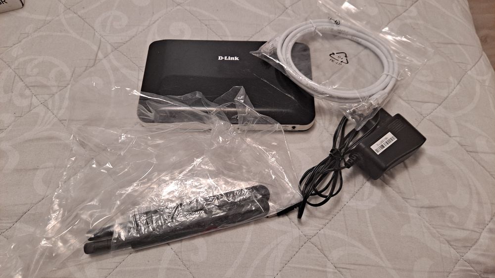 Router LTE D-Link DWR-921 | Kompletny Zestaw | Bez Simlocka