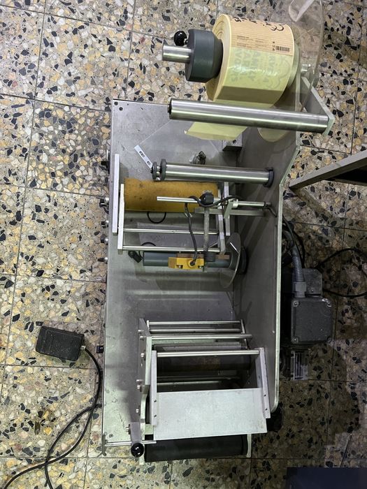 Rótuladora para garrafas