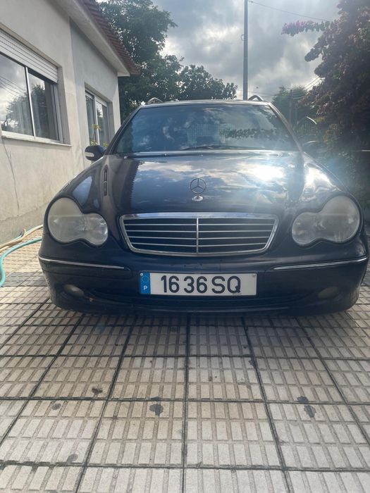 Mercedes benz c220 foto 2