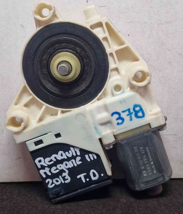 Elevador Vidros Trás Direito 827306548R - RENAULT MEGANE III Hatchback