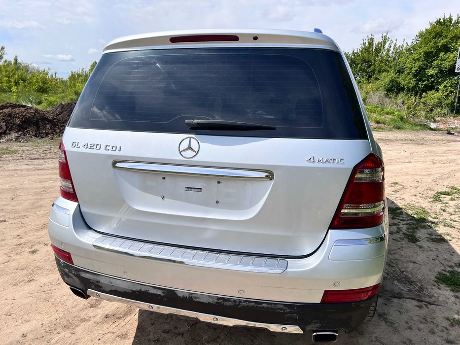 Задний бампер Mercedes GL X164 задній бампер ГЛ Х164 С775