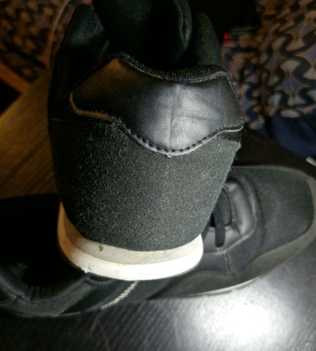 Sapatos mocasines tênis de alto qualidade n 45 
Usado mas em otimo est