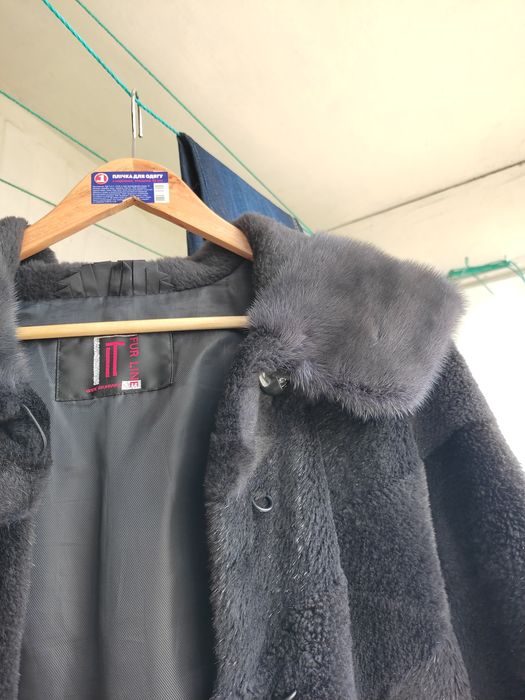 Отличная шуба из натурального меха бобра , р.42/44, б.у.