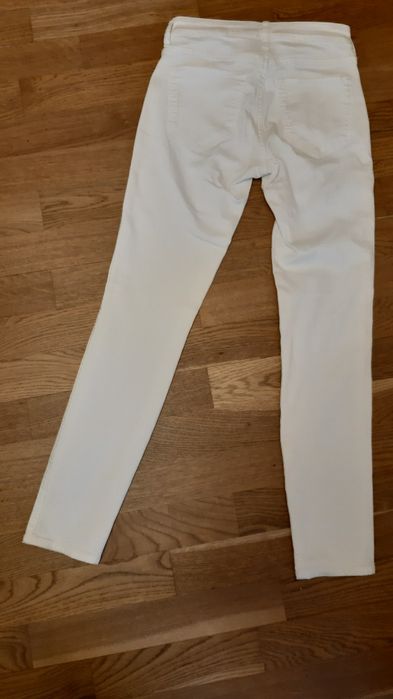 Spodnie białe 160cm