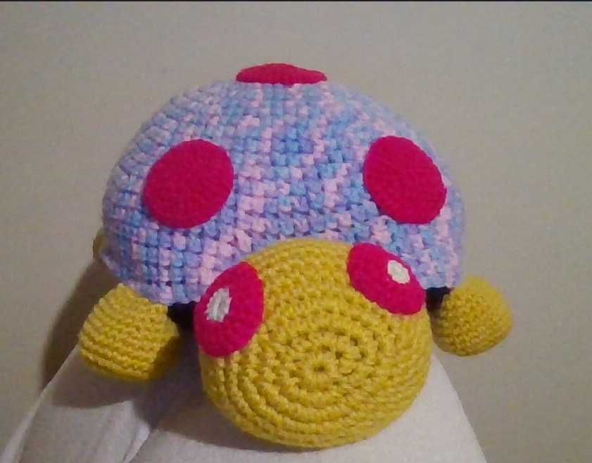 BRINQUEDO/ALMOFADA - TARTARUGA em crochet (amiga do ambiente) - Eco-friendly toy TURTLE, handmade in crochet