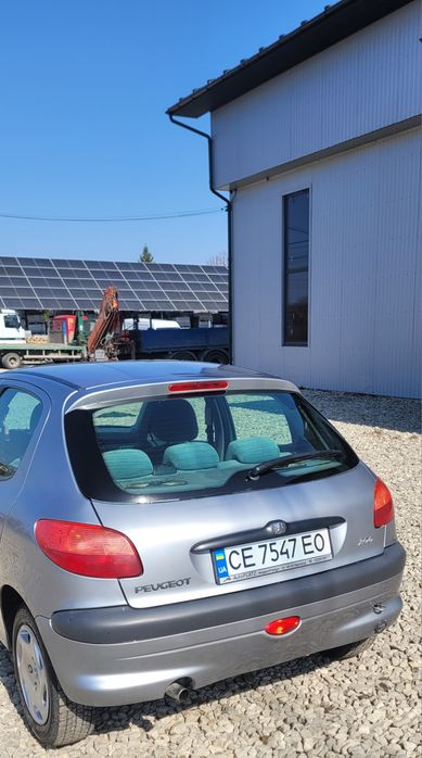 Продам  Пежо 206 1.6
