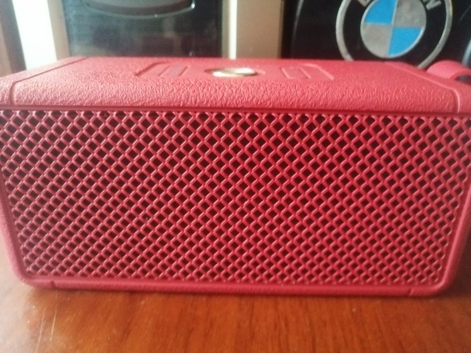 продам блютуз колонку маршал