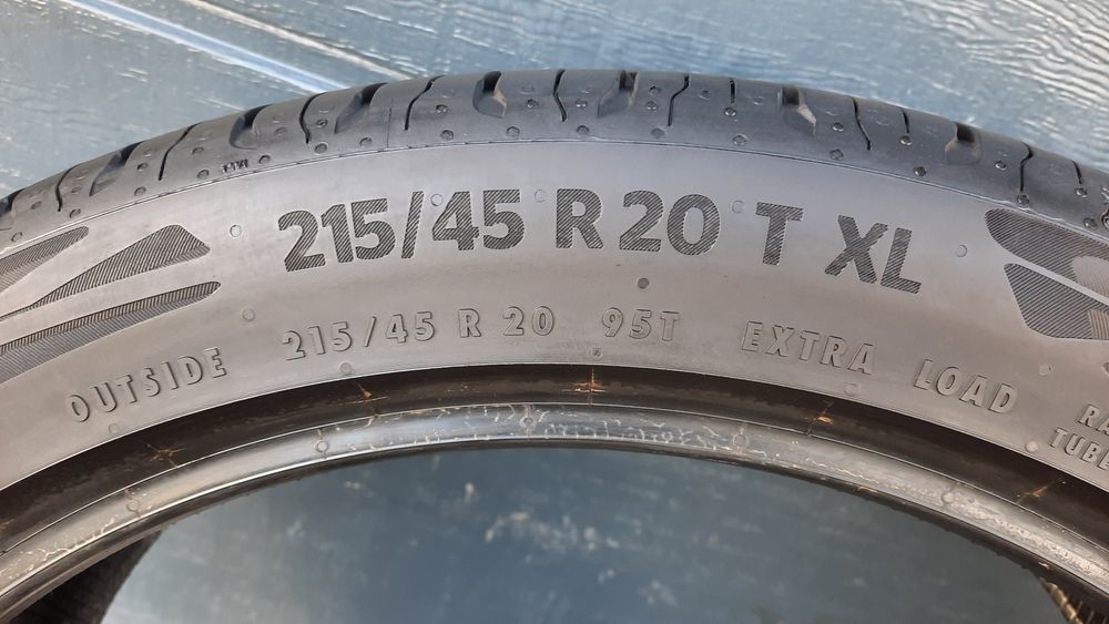 Continental 215/45 R20 EcoContact 6