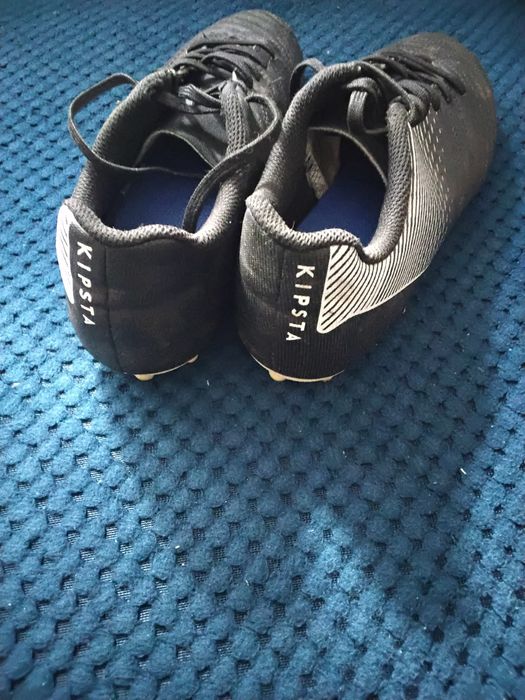 Buty piłkarskie korki