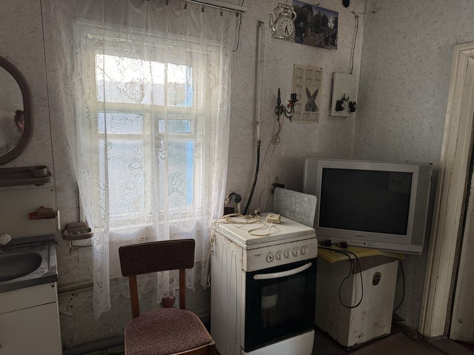 Продажться будинок