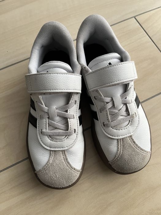 Adidasy dziewczece r 31.5