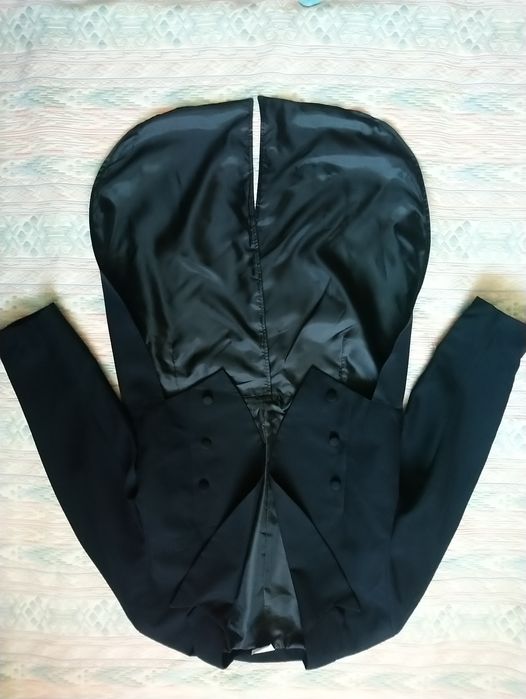 Фрак смокінг чорний новий 58 розмір