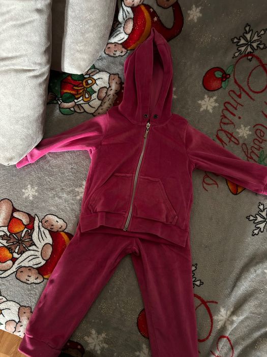 Велюровий костюмчик для дівчинки 86