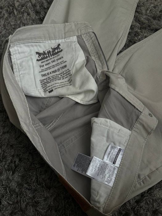 Штани / джинси Levi's 514 Straight (оригінал, бежеві, W36 L30)