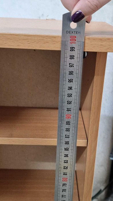 Móvel alto para CDs/DVDs 100,5 cm c/ porta em vidro — impecável