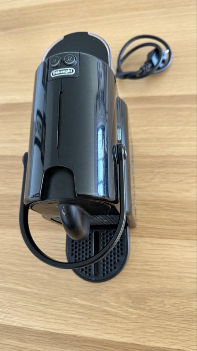 Nespresso delonghi impecavel