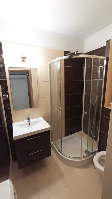 Mieszkanie dwupokojowe + 2 miejsca w hali