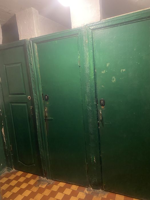 Пррдам кімнату в центрі