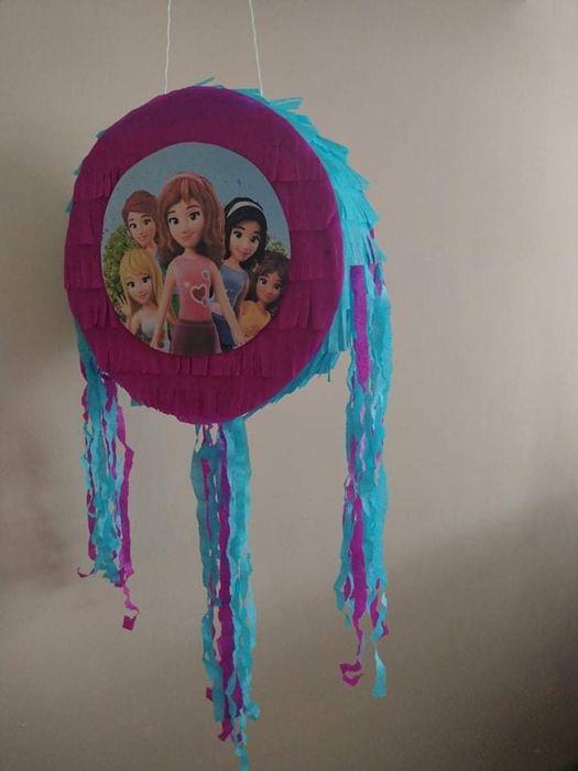 Zestaw piniata LEGO Friends kij+imię