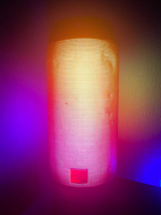 JBL flip 3 / JBL pulse 2