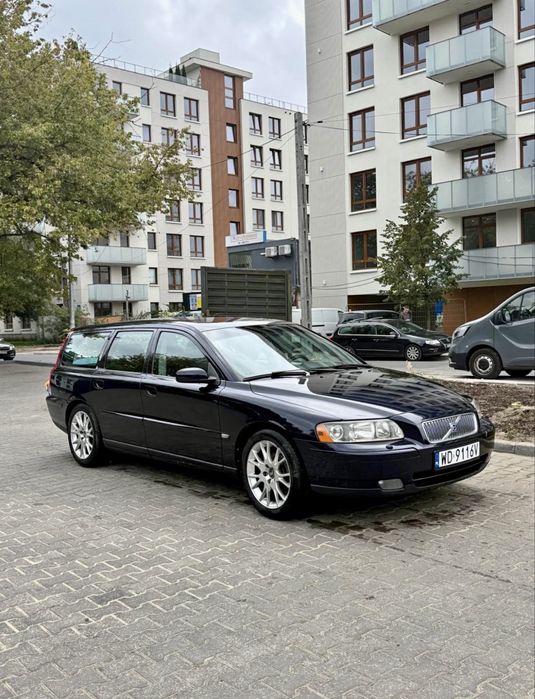 Volvo V70 D5 2.4 Diesel 163 к.с. | ТІЛЬКИ ДЛЯ ДІЮЧИХ ВІЙСЬКОВИХ ЗСУ