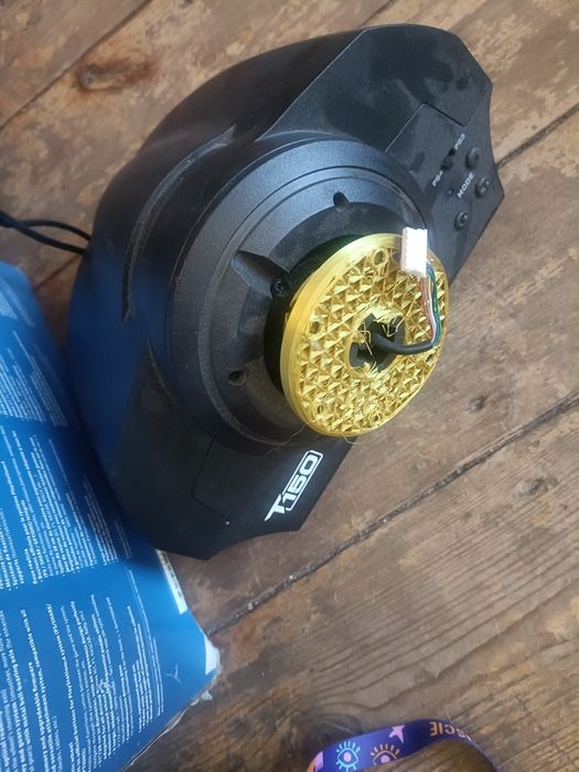 Thrustmaster T150 uszkodzona+ części TMX T150