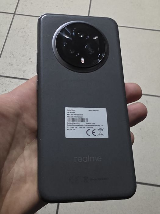 Relame 14 pro + 5G  12/512 GB
12GB (512GB)

Telefon w stanie ja