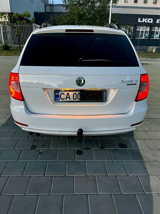Skoda Superb 2, 2011