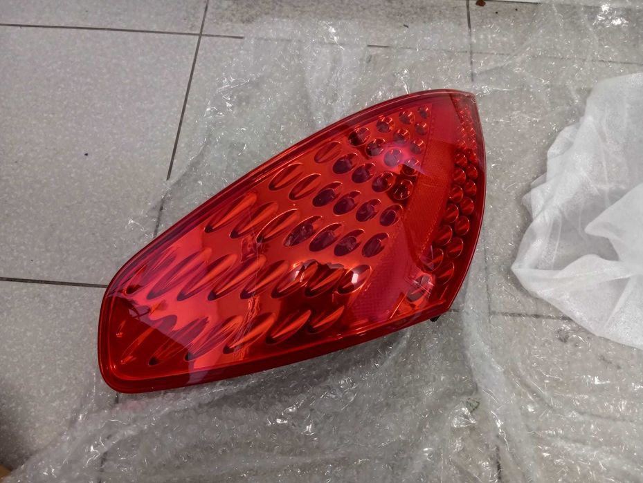 Farolim trás esquerdo