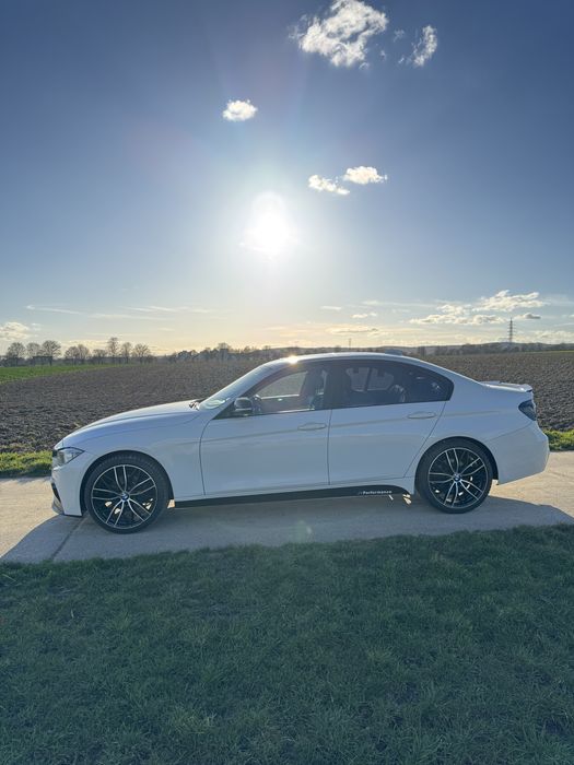 BMW F30 2.0T xDrive 2015, M-пакет находиться в Франкфурті на майні