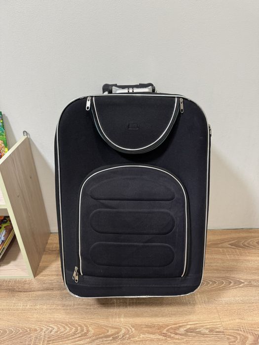 Чемодан на колесах